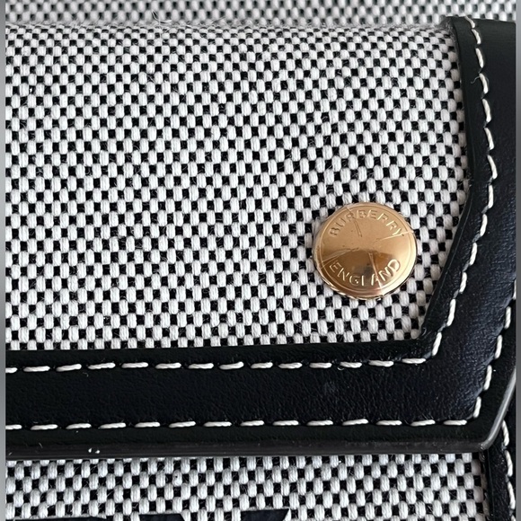 BURBERRY Horseferry Logo Canvas and Leather Pocket Bag - Picture 14 of 14